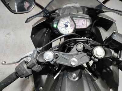 Yamaha YZF-R25