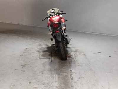 Honda CBR250R 2011