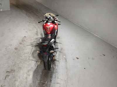 Honda CBR250R 2011