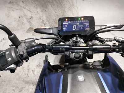 Honda CB250R 2019