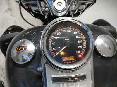 Harley-Davidson Road King FLHR1690 2012