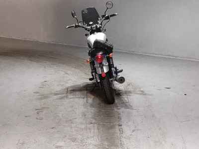Suzuki ST250E
