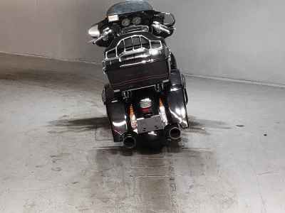 Harley-Davidson Street Glide FLHXSE1800 CVO 2010
