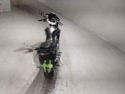 Suzuki GSR250