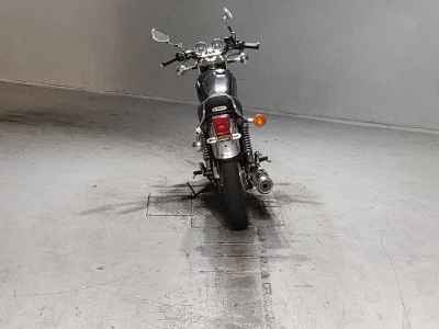 Yamaha SR400 2015