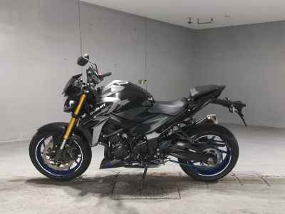 Suzuki GSX-S750 2021
