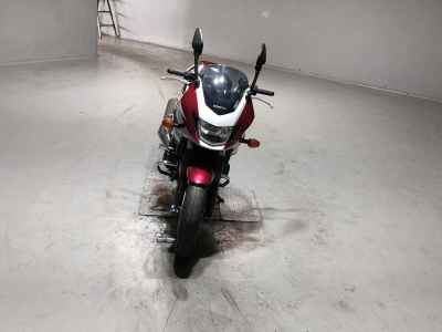 Honda CB400 Super Boldor 2018