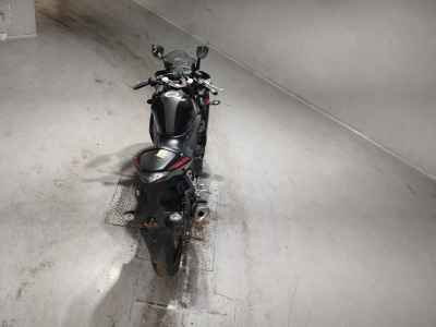 Yamaha YZF-R25 2015