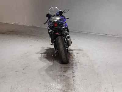 Yamaha YZF-R1 2022