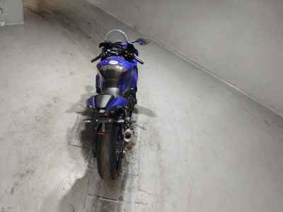 Yamaha YZF-R1 2022