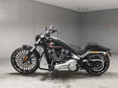 Harley-Davidson Breakout FXBR1920 2025