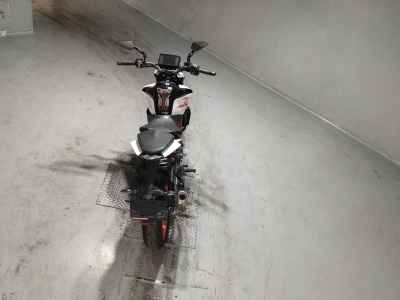 KTM 390 Duke 2021