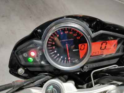 Suzuki GSR250