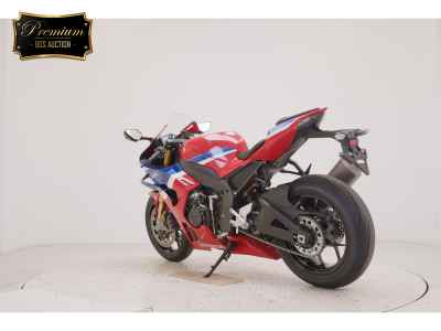 Honda CBR1000RR SP 2026