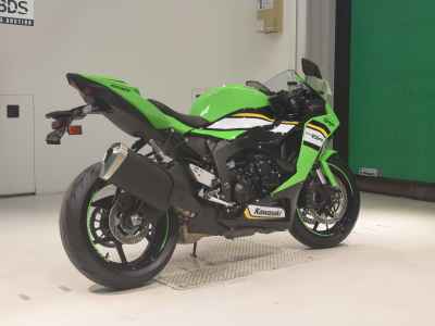 Kawasaki Ninja ZX-6R 2025