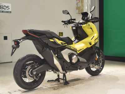 Honda X-Adv 750 2025