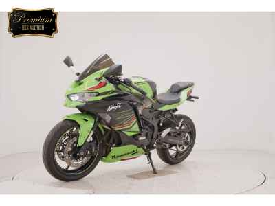 Kawasaki Ninja ZX-4RR 2024