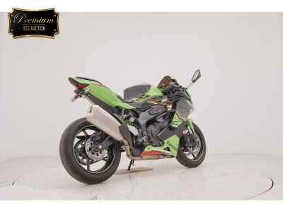 Kawasaki Ninja ZX-4RR 2024