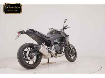 BMW F900R 2024