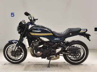 Kawasaki Z900RS 2022