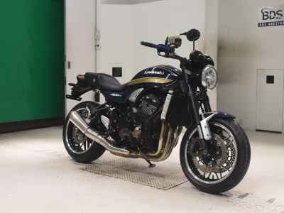 Kawasaki Z900RS 2022
