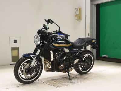 Kawasaki Z900RS 2022