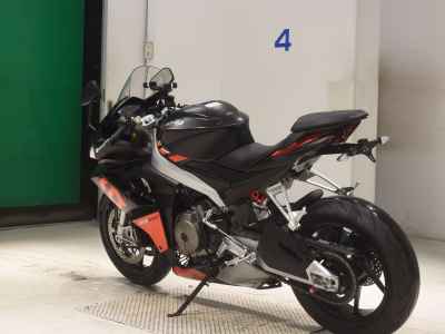 Aprilia RS 660 2023