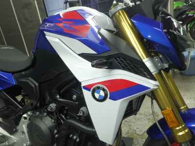 BMW F900R 2026