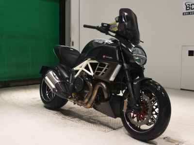 Ducati Diavel 2012