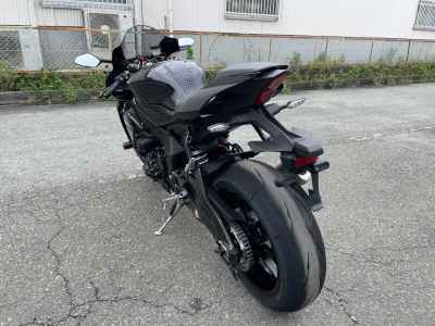 Yamaha YZF-R1 2024