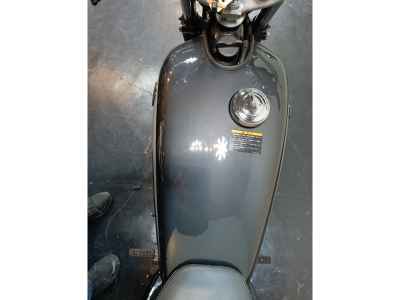 Yamaha SR400 2021