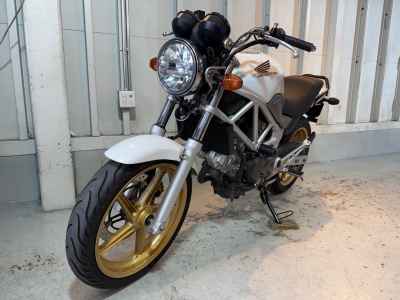 Honda VTR250 2009