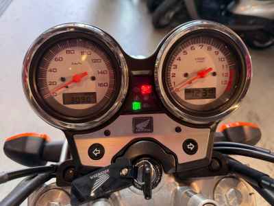 Honda VTR250 2009