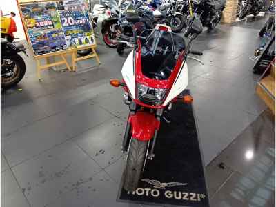 Honda CB400 Super Boldor 2009