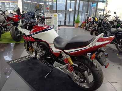 Honda CB400 Super Boldor 2009