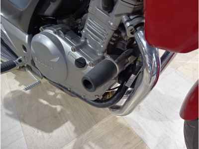 Suzuki GSR250