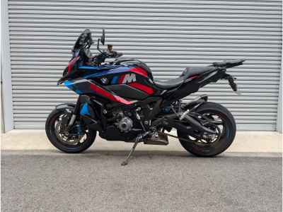 BMW M1000XR 2025
