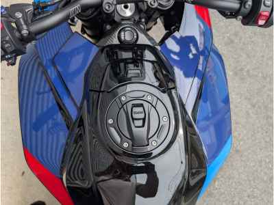 BMW M1000XR 2025
