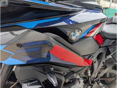 BMW M1000XR 2025