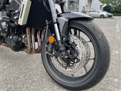 Honda CB1000F 2025