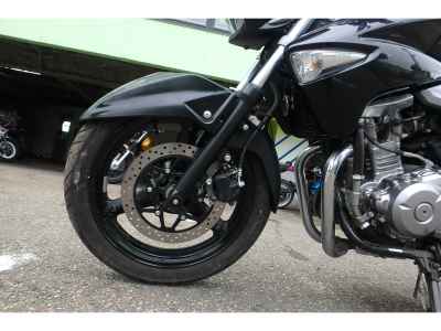 Suzuki GSR250