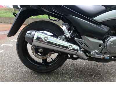Suzuki GSR250