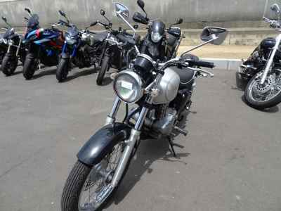 Kawasaki Estrella