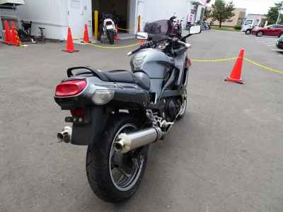 Kawasaki ZZR400 2006