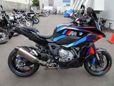 BMW M1000XR 2026