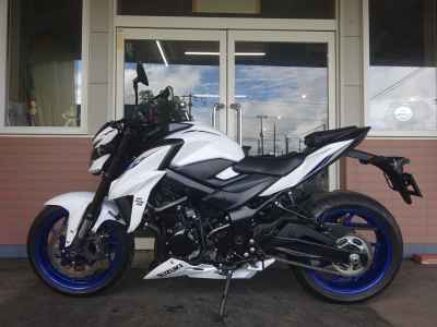 Suzuki GSX-S750 2019