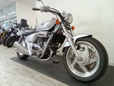 Honda Magna 250