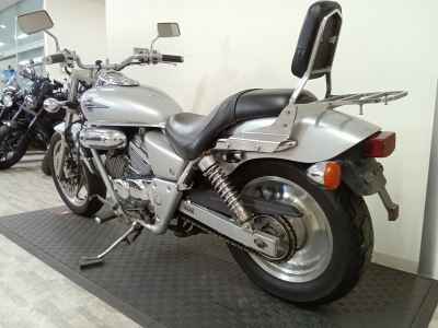 Honda Magna 250