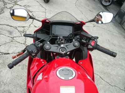 Honda CBR400R 2024