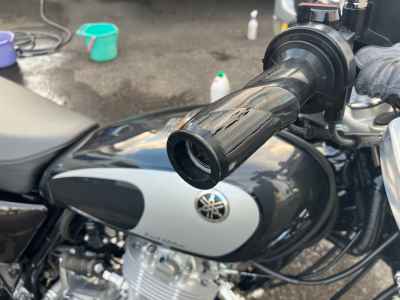 Yamaha SR400 2021